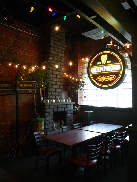 Becky's Bar .